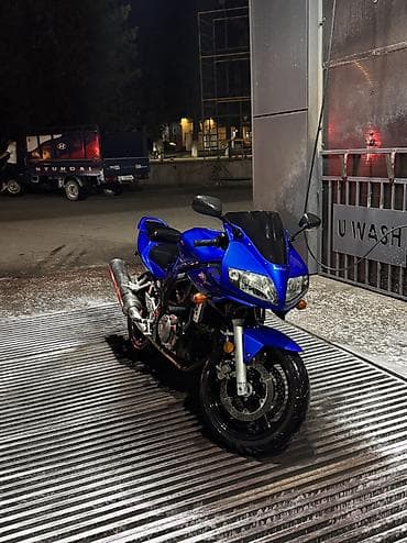 650: Спортбайк Suzuki, 650 куб. см, Бензин, Взрослый, Б/у — 2