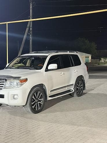 резина 14 с: Toyota Land Cruiser: 2013 г., 5.7 л, Автомат, Газ, Внедорожник — 3
