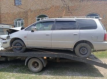 Honda Odyssey: 1995 г., 2.2 л, Автомат, Бензин, Минивэн — 4