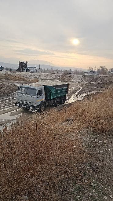 гигант бортовой 609: Услуга Самосвалы КАМАЗ для строительных и землеройных работ. - — 2