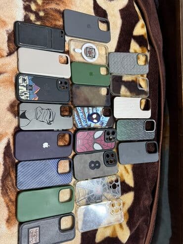 Коллекция чехлов для iPhone (разные модели и форм‑факторы) -