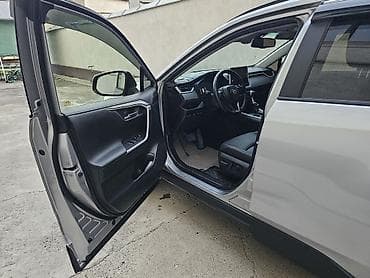 odyssey absolute: Toyota RAV4: 2024 г., Гибрид, Кроссовер — 7