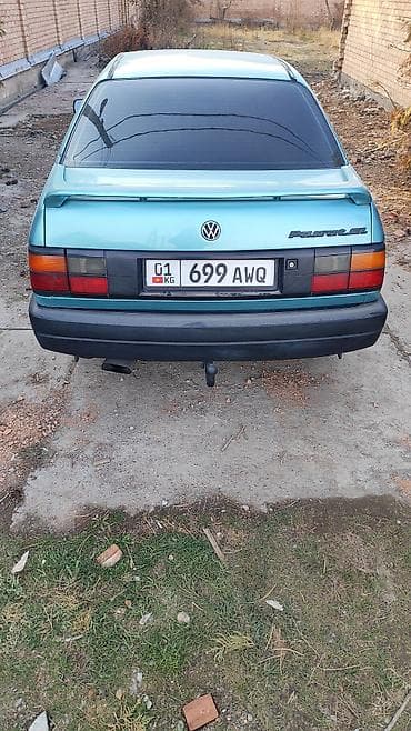 фоль: Volkswagen Passat: 1992 г., 1.9 л, Механика, Бензин, Седан — 6