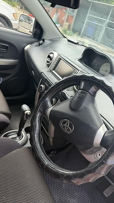 land cruiser 2008: Toyota Ist: 2002 г., Автомат, Бензин, Хэтчбэк — 5