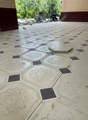 бу посуда: Евробрусчатка, Астана, Мраморная, Литая, Новый — 2