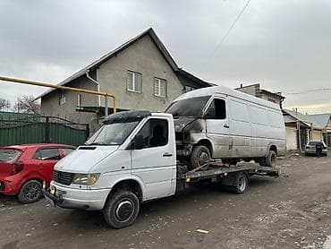 матор кылыш керек: Көтөргүсү менен, Манипулятору менен, Кыймылдуу платформасы менен — 1