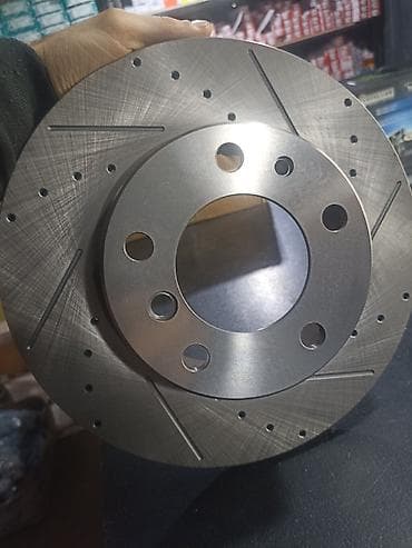 стопы 210: Предний тормозной диск BMW 1991 г., Новый, Аналог — 2