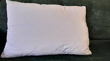 ПРОДАЮТСЯ ПОДУШКИ
РАЗМЕР 50×70 
ТКАНЬ-ХЛОПОК