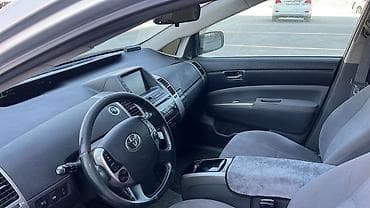 prius: Toyota Prius: 2006 г., 1.5 л, Вариатор, Гибрид, Лифтбек — 4