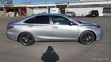 Унаа сатуу: Toyota Camry: 2017 г., 2.5 л, Автомат, Гибрид, Седан — 3