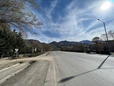 чалдовар продажа домов: Продается помещение под бизнес г.Нарын возле центральной трассы цена — 13