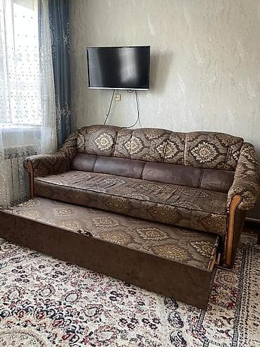 Прямой диван