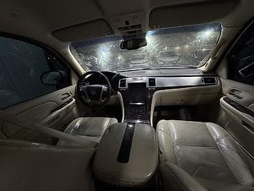 машины до 3000 долларов: Cadillac Escalade: 2007 г., 6.2 л, Автомат, Газ, Внедорожник — 6