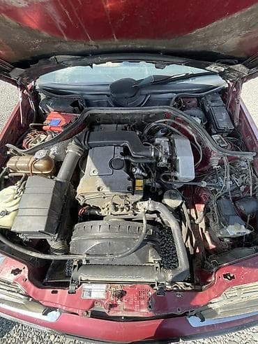 мерседес браус: Mercedes-Benz 220: 1992 г., 2 л, Механика, Бензин — 8