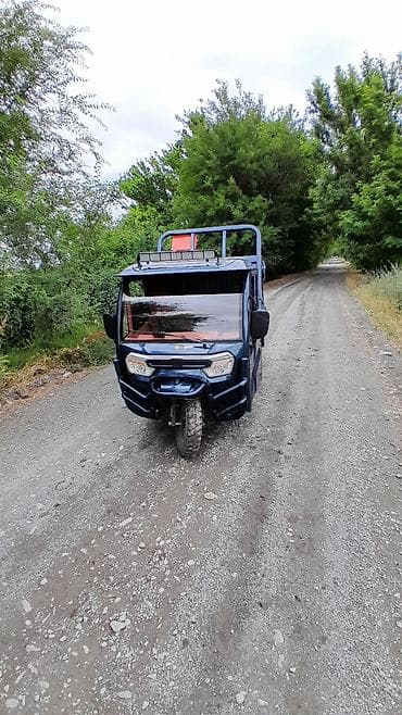 m5 e34: Легкий грузовик, Стандарт, До 1 т, Б/у — 1