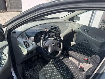 Продажа авто: Nissan Tino: 2002 г., Вариатор, Газ, Минивэн — 3