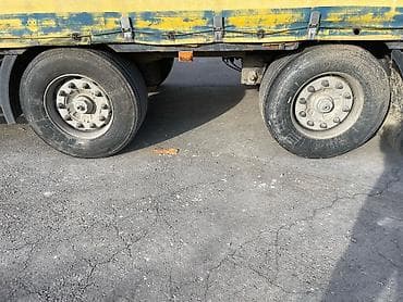 срочно продаю прицеп шторка: Тягач, Volvo, 2002 г., Тентованный — 7