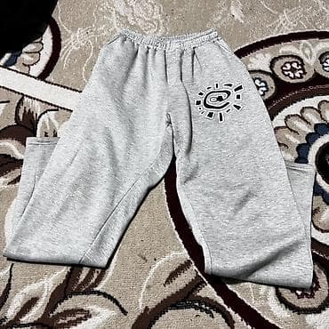 Серые спортивные штаны - Цвет: светло-серый меланж - Материал: мягкий