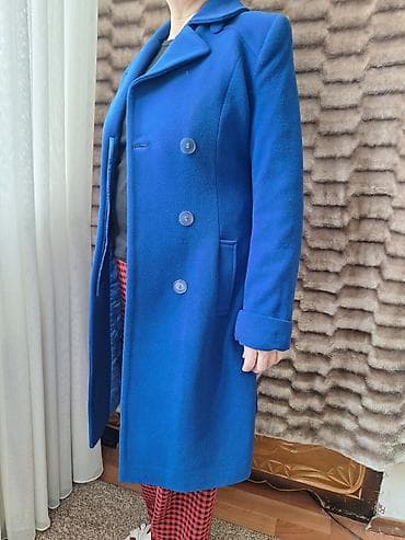 каракол одежды: Пальто почти новое размер 36, советский 42 — 2