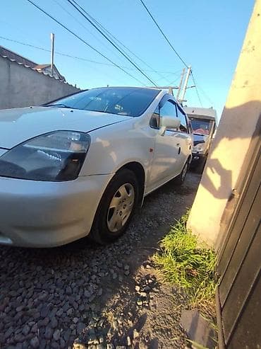 mazda 626 2002: Honda Stream: 2002 г., Автомат, Бензин, Минивэн — 7