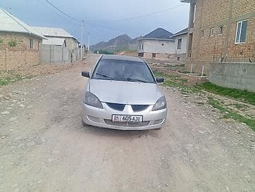 бар авто: Mitsubishi Lancer: 2005 г., 0.8 л, Кол менен иштөөчү, Бензин, Седан — 4