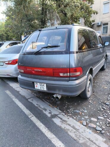 Toyota Estima: 1994 г., 2.2 л, Автомат, Дизель, Минивэн