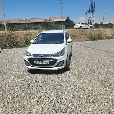 купить скричеры: Chevrolet Spark: 2018 г., 0.1 л, Автомат, Бензин, Хэтчбэк — 3