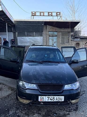 step 2: Daewoo Nexia: 2010 г., Бензин, Седан — 2