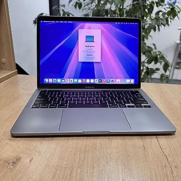 MacBook Pro 13" (чип Apple M1) - Экран: Retina, 2560×1600, True Tone