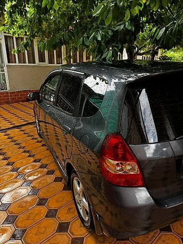 tesla model 3: Honda Jazz: 2007 г., 1.5 л, Автомат, Бензин, Хэтчбэк — 1