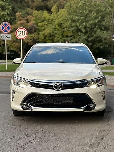 салон на фит: Toyota Camry: 2016 г., 3.5 л, Автомат, Бензин, Седан — 1
