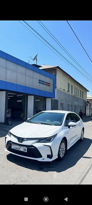Продажа авто: Toyota Corolla: 2021 г., 1.8 л, Гибрид, Седан — 1