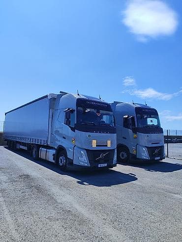 audi a4 2002: Тягач, Volvo, Шторный — 4