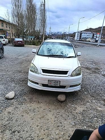 крузер 100: Toyota Ipsum: 2001 г., 2.4 л, Автомат, Бензин, Минивэн — 3