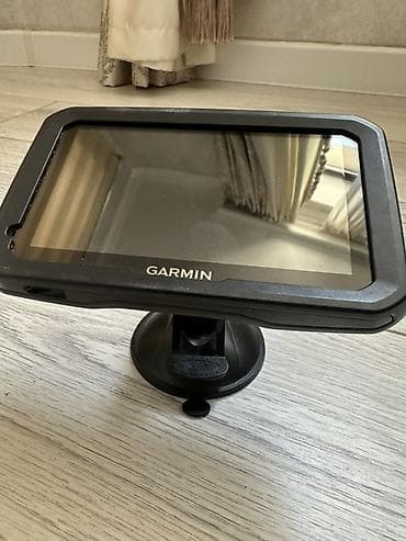 GPS-навигатор Garmin dēzl производство США (серия для легковых — 2