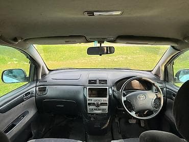 ом: Toyota Ipsum: 2004 г., 2.4 л, Автомат, Бензин, Минивэн — 6