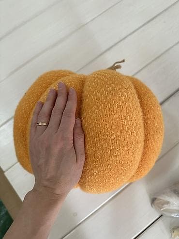 Сандыктар: Декоративные тыквы из трикотажа/ткани Большая 350, средняя 250 — 3