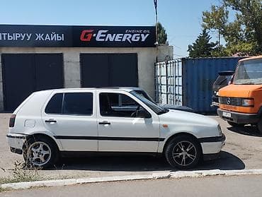 дверные карты гольф 3: Volkswagen Golf: 1992 г., 1.8 л, Механика, Газ, Хэтчбэк — 4