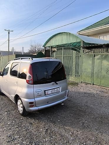 Toyota: Toyota Funcargo: 2000 г., 1.3 л, Автомат, Бензин, Вэн/Минивэн — 4