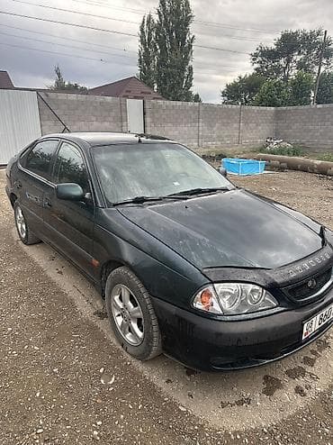 исанов: Toyota Avensis: 2000 г. — 4