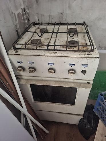 советская газ плита: Газовая плита с духовкой, напольная, классическая. Характеристики: - — 2