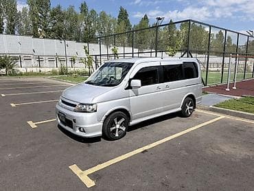 Honda Stepwgn: 2003 г., 2 л, Автомат, Бензин, Минивэн — 2
