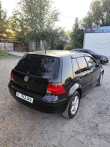 арзан голф: Volkswagen Golf: 1998 г., 2 л, Механика, Бензин, Хэтчбэк — 3