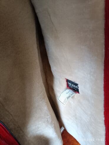 Киреге берилүүчү кийимдер: Остатки после закрытия контейнера на Дордое . 100 % коженные новые — 2