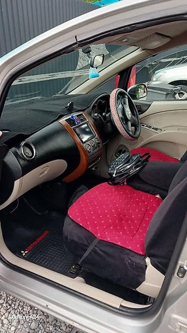 crown 2002: Mitsubishi Colt: 2004 г., Вариатор, Хэтчбэк — 6