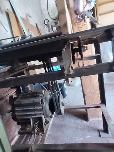 монтаж мебели: Комплект столярного оборудования для обработки древесины. Состав: - — 7