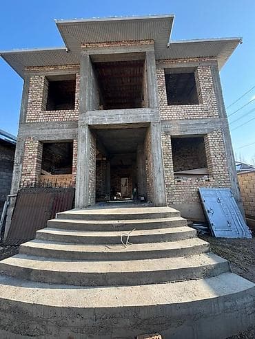 закрытый городок: Капитальный двухэтажный дом (коробка) из кирпича с монолитными — 5