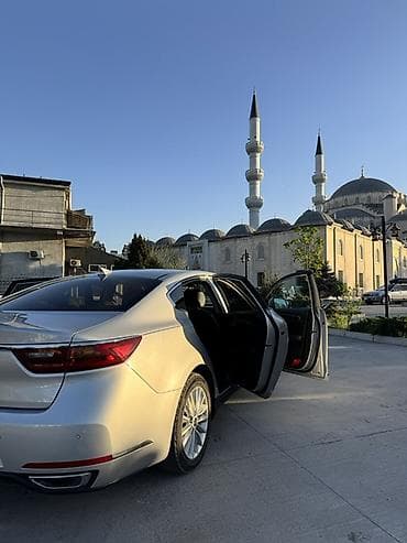 киа к5 к7: Kia K7: 2017 г., Седан — 4