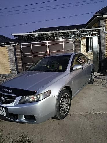 mazda 626 2001: Honda Accord: 2003 г., 2 л, Автомат, Газ, Седан — 5