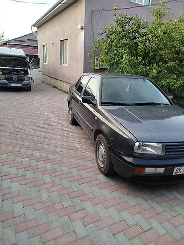 стекло на венто: Volkswagen Vento: 1994 г., 1.8 л, Механика, Бензин, Седан — 4